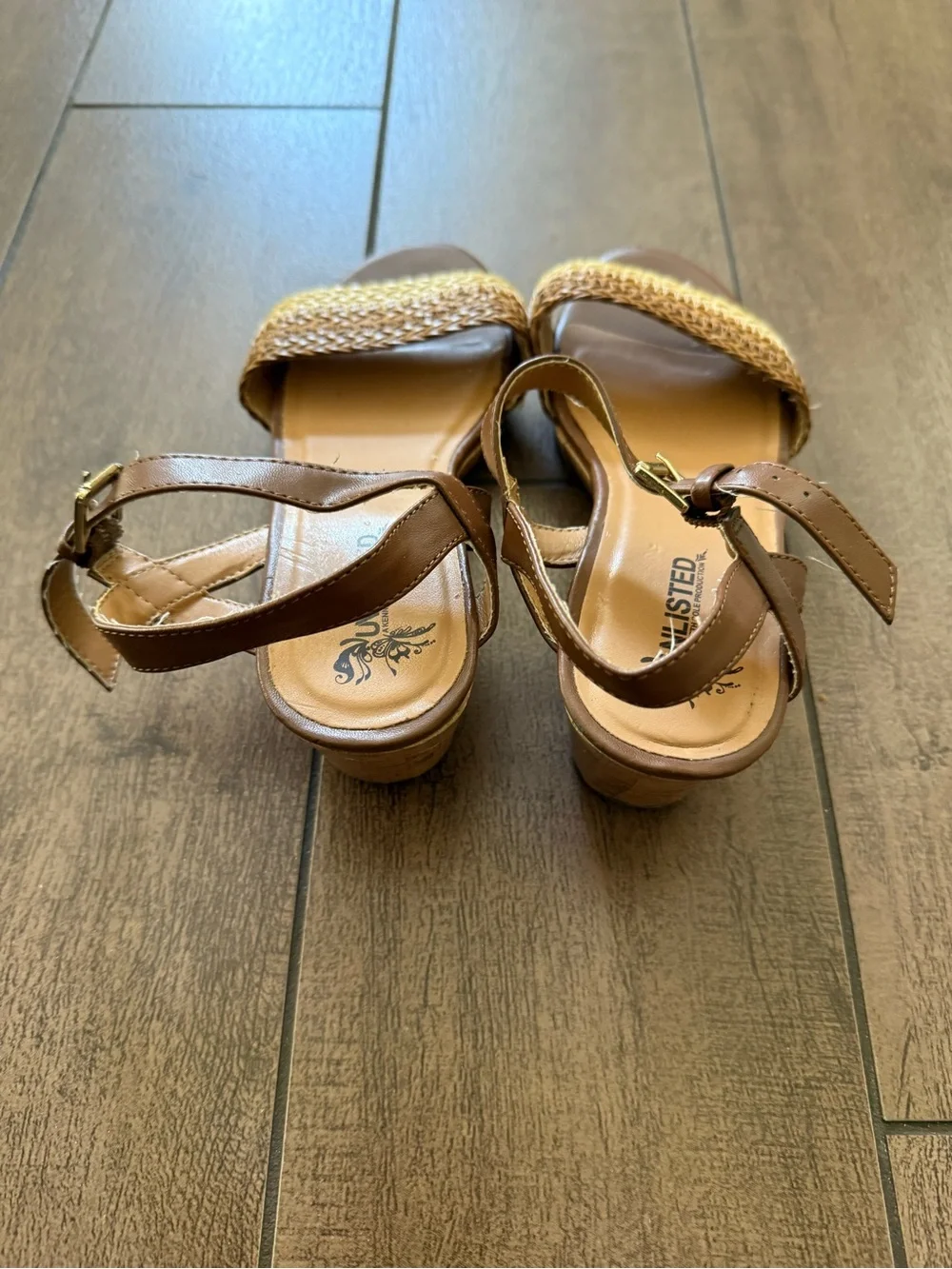 Unlisted comfortable women